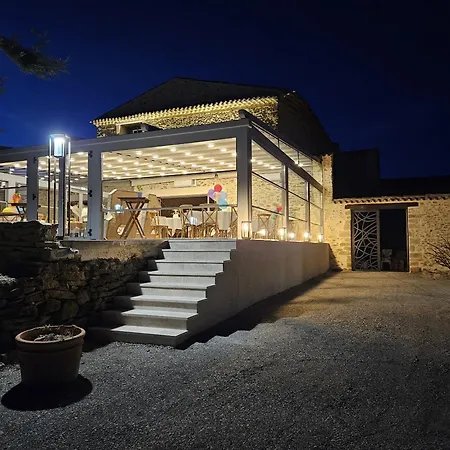 Les Grandes Mollieres 3*