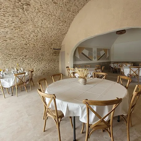 Les Grandes Mollieres 3*