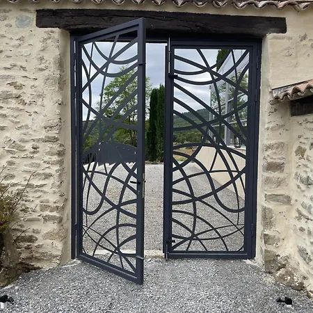 Les Grandes Mollieres 3* Peyruis