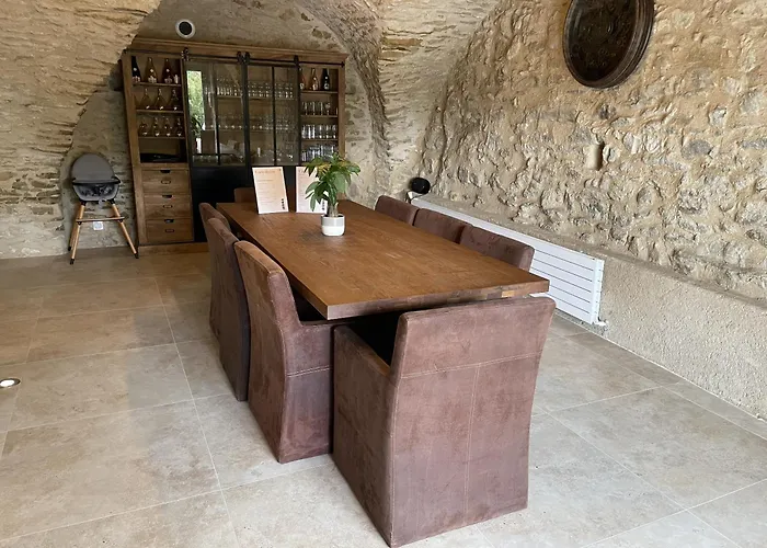 Les Grandes Mollières Couette-café 3*