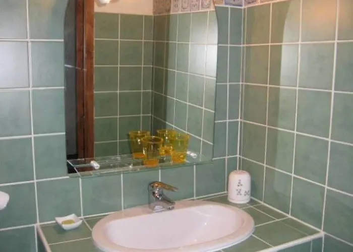 Les Grandes Mollières 3* Peyruis